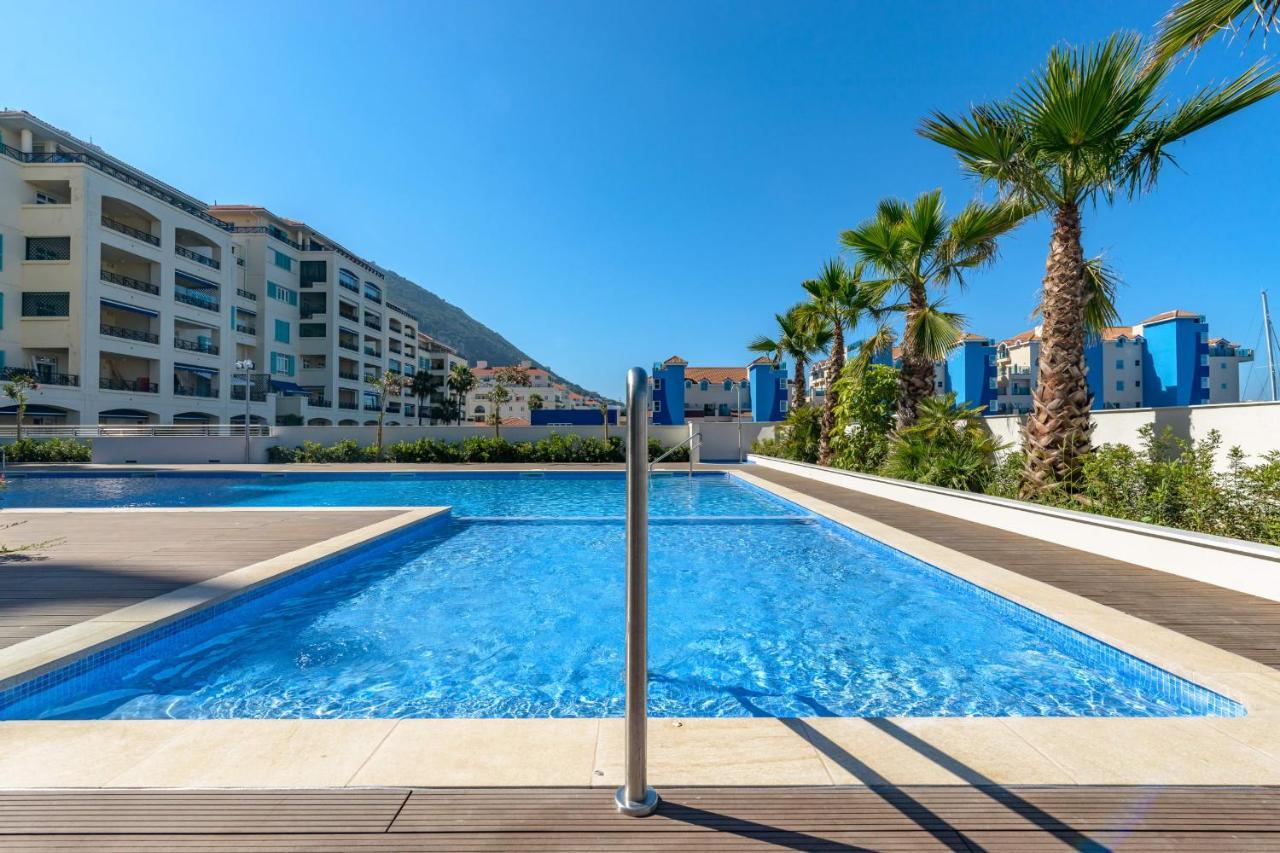 Luxury Modern Apartment With Exceptional Views! Hosted By Sweetstay Gibraltar Luaran gambar