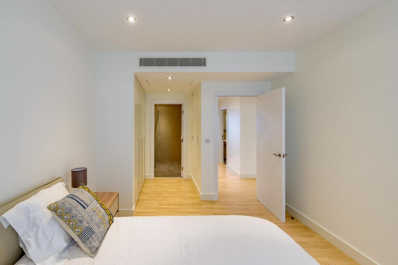 Luxury Modern Apartment With Exceptional Views! Hosted By Sweetstay Gibraltar Luaran gambar