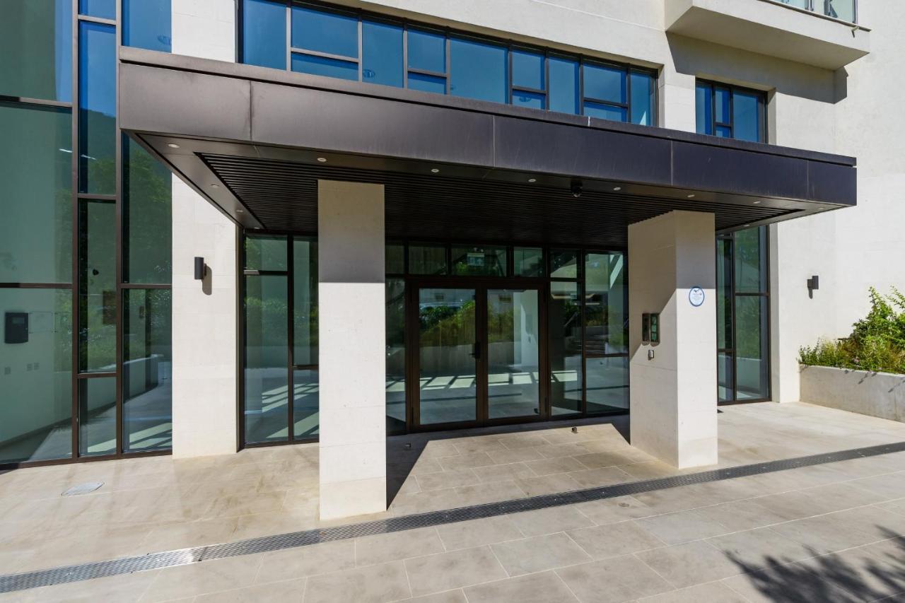 Luxury Modern Apartment With Exceptional Views! Hosted By Sweetstay Gibraltar Luaran gambar