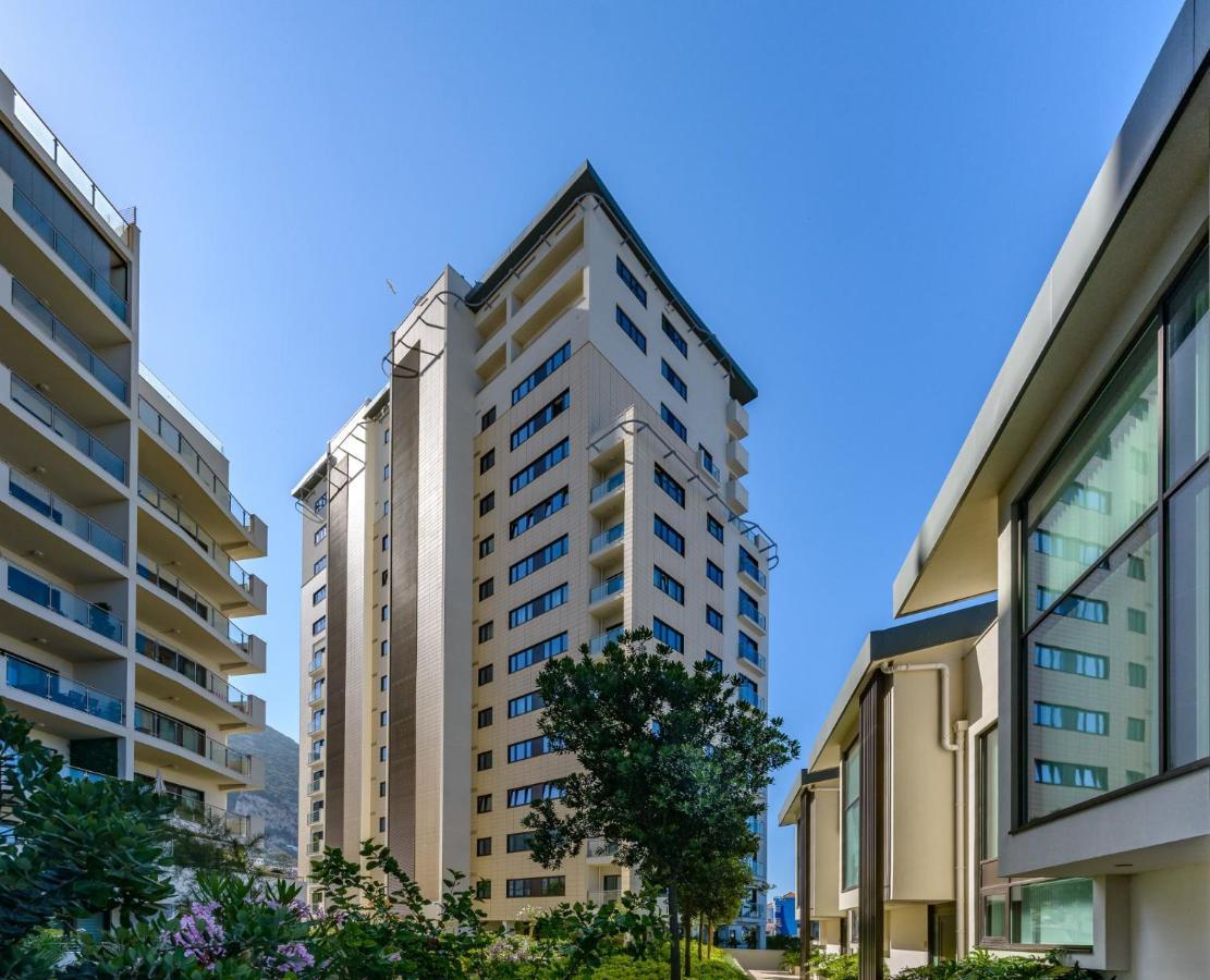 Luxury Modern Apartment With Exceptional Views! Hosted By Sweetstay Gibraltar Luaran gambar
