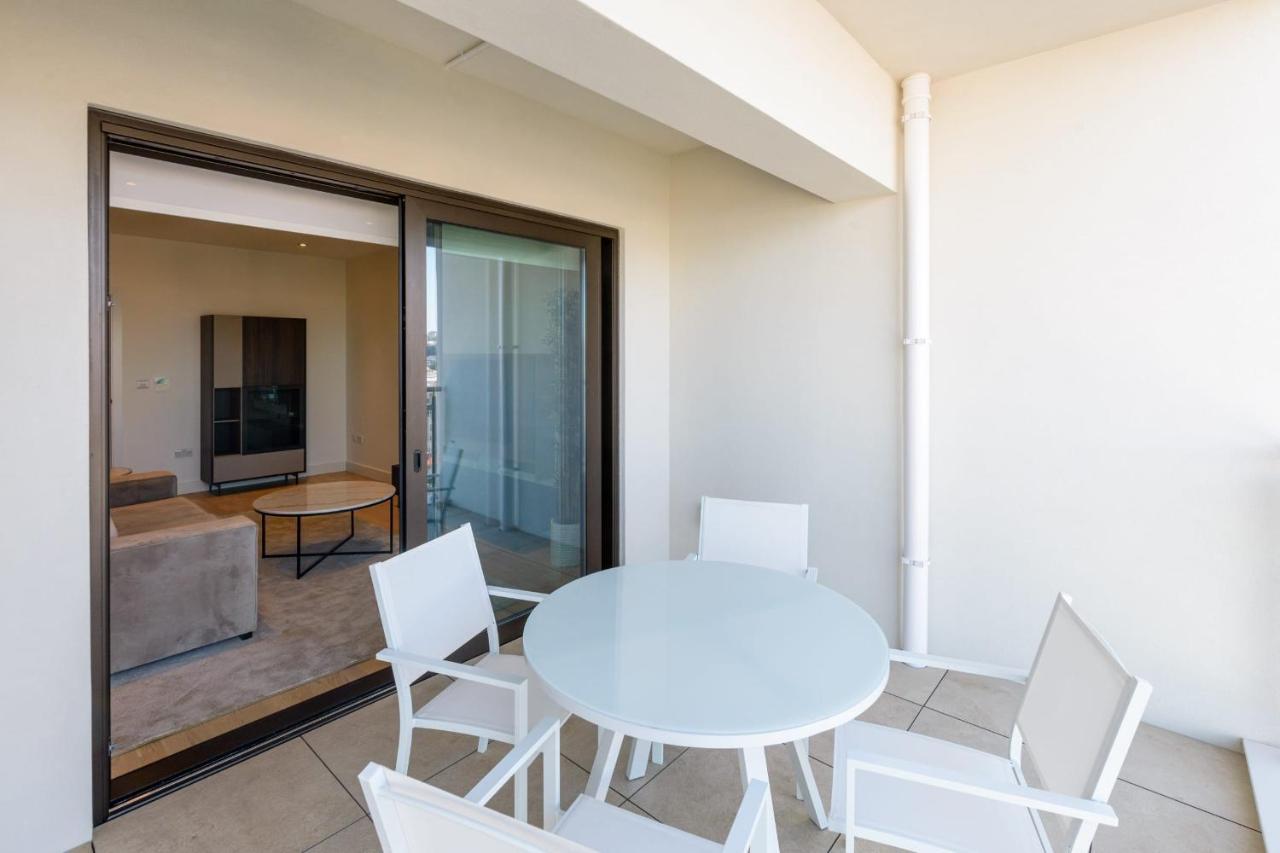 Luxury Modern Apartment With Exceptional Views! Hosted By Sweetstay Gibraltar Luaran gambar